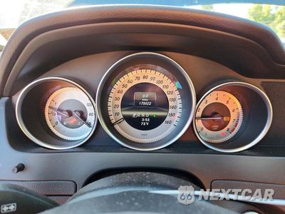 Zdjęcie 9 z 12 samochodu: 2013 MERCEDES-BENZ C 300 4MATIC VIN:WDDGF8AB9DR250839 - miniatura