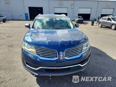 Piąte zdjęcie samochodu w środku: 2017 LINCOLN MKX SELECT VIN:2LMPJ6KR2HBL28427 - miniatura