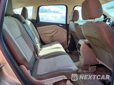 Zdjęcie 10 z 12 samochodu: 2015 FORD C-MAX SE VIN:1FADP5AU3FL121551 - miniatura