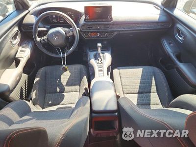 Zdjęcie 8 z 13 samochodu: 2025 HONDA HR-V SPORT VIN:3CZRZ1H50SM745585 - miniatura