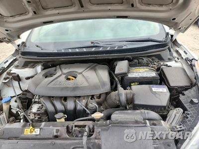 Zdjęcie 11 z 12 samochodu: 2011 HYUNDAI ELANTRA GLS VIN:5NPDH4AE8BH010003 - miniatura