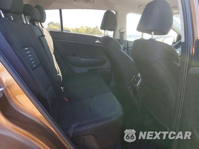 Zdjęcie 10 z 12 samochodu: 2020 KIA SPORTAGE LX VIN:KNDPMCAC6L7761821 - miniatura