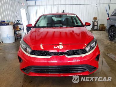 Piąte zdjęcie samochodu w środku: 2023 KIA FORTE LXS VIN:3KPF24AD3PE600798 - miniatura