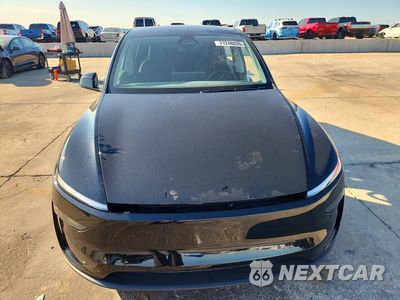 Piąte zdjęcie samochodu w środku: 2026 TESLA MODEL Y VIN:7SAYGDEE4TA591224 - miniatura