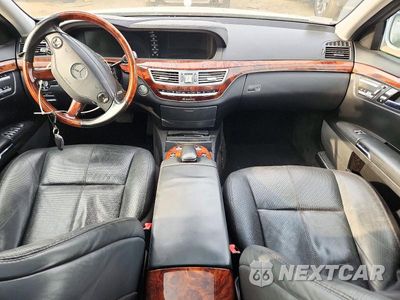 Zdjęcie 8 z 12 samochodu: 2008 MERCEDES-BENZ S 550 4MATIC VIN:WDDNG86X48A207507 - miniatura