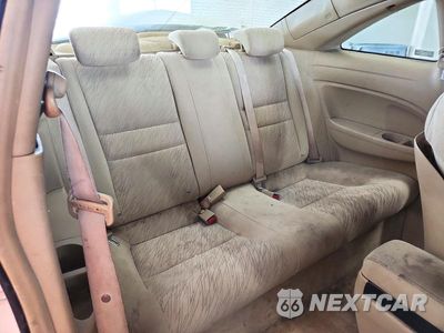 Zdjęcie 10 z 13 samochodu: 2006 HONDA CIVIC EX VIN:2HGFG12846H501400 - miniatura