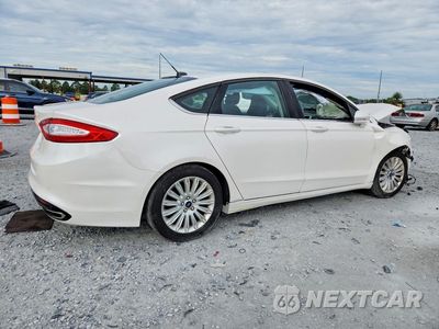 Trzecie zdjęcie samochodu z tyłu: 2015 FORD FUSION SE HYBRID VIN:3FA6P0LU2FR212384 - miniatura