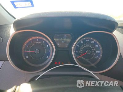 Zdjęcie 9 z 12 samochodu: 2013 HYUNDAI ELANTRA GLS VIN:KMHDH4AE6DU903629 - miniatura