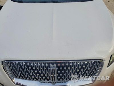 Zdjęcie 12 z 13 samochodu: 2019 LINCOLN MKC SELECT VIN:5LMCJ2D98KUL29953 - miniatura