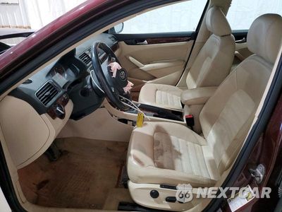 Zdjęcie 7 z 12 samochodu: 2012 VOLKSWAGEN PASSAT SEL VIN:1VWCN7A34CC028092 - miniatura