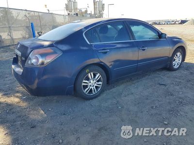 Trzecie zdjęcie samochodu z tyłu: 2012 NISSAN ALTIMA 2.5 VIN:1N4AL2AP8CN522570 - miniatura