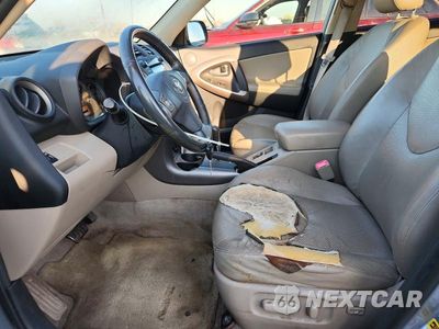 Zdjęcie 7 z 13 samochodu: 2008 TOYOTA RAV4 LIMITED VIN:JTMZK31V186012146 - miniatura