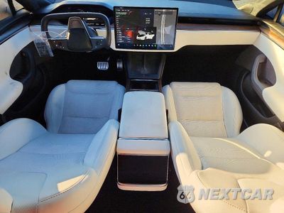 Zdjęcie 8 z 12 samochodu: 2021 TESLA MODEL S VIN:5YJSA1E55MF450900 - miniatura