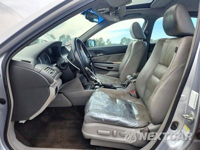 Zdjęcie 7 z 12 samochodu: 2009 HONDA ACCORD EXL VIN:1HGCP26819A018064 - miniatura