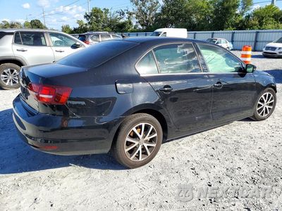 Trzecie zdjęcie samochodu z tyłu: 2017 VOLKSWAGEN JETTA SE VIN:3VWB67AJ3HM247803 - miniatura