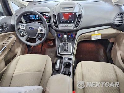 Zdjęcie 8 z 12 samochodu: 2017 FORD C-MAX SE VIN:1FADP5AU4HL118483 - miniatura