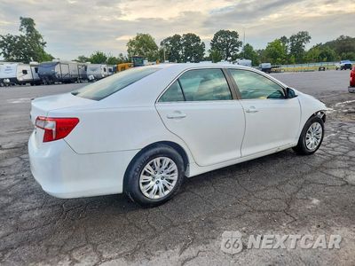 Trzecie zdjęcie samochodu z tyłu: 2012 TOYOTA CAMRY L VIN:4T1BF1FKXCU500584 - miniatura