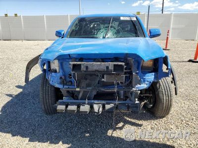 Piąte zdjęcie samochodu w środku: 2020 TOYOTA TACOMA TRD OFF-ROAD VIN:3TMAZ5CN7LM117154 - miniatura