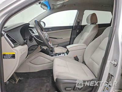 Zdjęcie 7 z 12 samochodu: 2017 HYUNDAI TUCSON SE VIN:KM8J3CA40HU289542 - miniatura