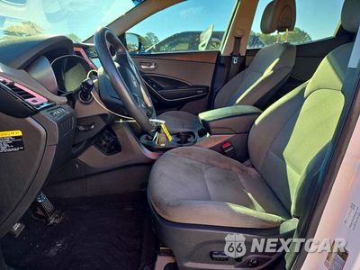 Zdjęcie 7 z 13 samochodu: 2017 HYUNDAI SANTA FE SPORT 2.4L VIN:5NMZU3LB4HH024999 - miniatura