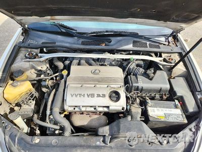 Zdjęcie 11 z 12 samochodu: 2005 LEXUS ES 330 VIN:JTHBA30G755100884 - miniatura