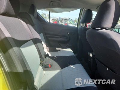 Zdjęcie 10 z 13 samochodu: 2015 TOYOTA PRIUS C TWO VIN:JTDKDTB36F1111984 - miniatura