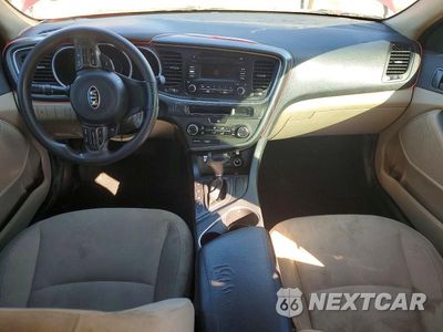 Zdjęcie 8 z 12 samochodu: 2014 KIA OPTIMA LX VIN:5XXGM4A76EG287355 - miniatura