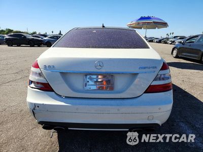 Zdjęcie 6 z 13 samochodu: 2009 MERCEDES-BENZ S 63 AMG VIN:WDDNG77X79A273009 - miniatura