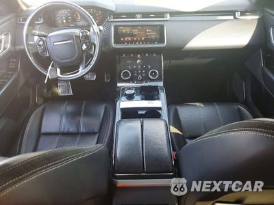 Zdjęcie 8 z 13 samochodu: 2018 LAND ROVER RANGE ROVER VELAR R-DYNAMIC SE VIN:SALYL2RV4JA724279 - miniatura