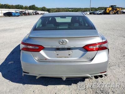 Zdjęcie 6 z 12 samochodu: 2018 TOYOTA CAMRY SE VIN:4T1B11HK5JU664771 - miniatura