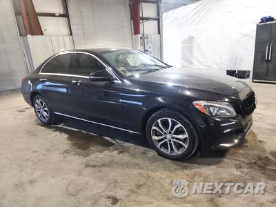 Czwarte zdjęcie samochodu z boku: 2016 MERCEDES-BENZ C 300 4MATIC VIN:55SWF4KB6GU099514 - miniatura