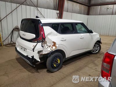 Trzecie zdjęcie samochodu z tyłu: 2023 KIA SOUL LX VIN:KNDJ23AU8P7890704 - miniatura