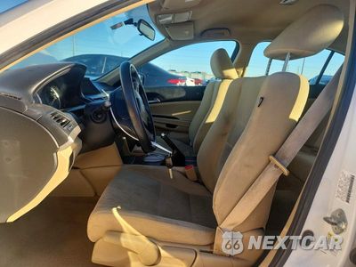 Zdjęcie 7 z 13 samochodu: 2011 HONDA ACCORD LX VIN:1HGCP2F30BA120823 - miniatura