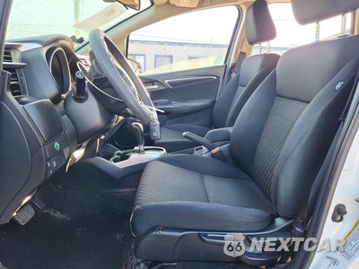 Zdjęcie 7 z 13 samochodu: 2018 HONDA FIT EX VIN:3HGGK5H81JM713151 - miniatura