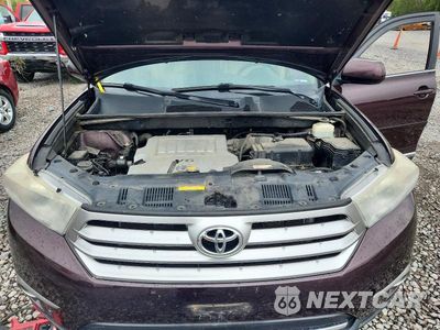 Zdjęcie 11 z 12 samochodu: 2012 TOYOTA HIGHLANDER SE VIN:5TDBK3EH1CS107935 - miniatura