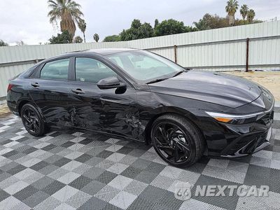 Czwarte zdjęcie samochodu z boku: 2026 HYUNDAI ELANTRA SEL SPORT VIN:KMHLM4DG5TU225619 - miniatura