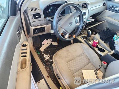 Zdjęcie 8 z 12 samochodu: 2010 FORD FUSION SE VIN:3FAHP0HA7AR221078 - miniatura