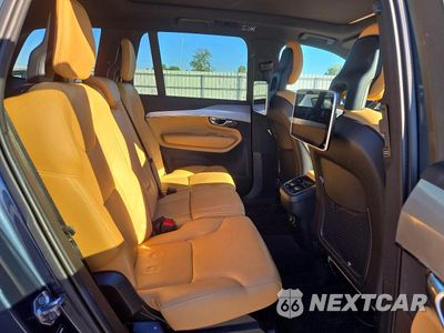 Zdjęcie 11 z 13 samochodu: 2018 VOLVO XC90 T6 VIN:YV4A22PK1J1208608 - miniatura