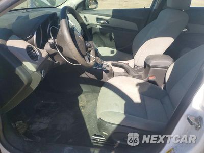 Zdjęcie 7 z 12 samochodu: 2015 CHEVROLET CRUZE LT VIN:1G1PC5SB7F7243234 - miniatura