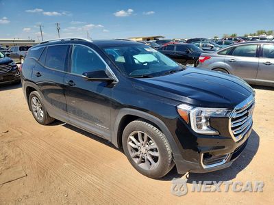 Czwarte zdjęcie samochodu z boku: 2022 GMC TERRAIN SLT VIN:3GKALVEV9NL117300 - miniatura