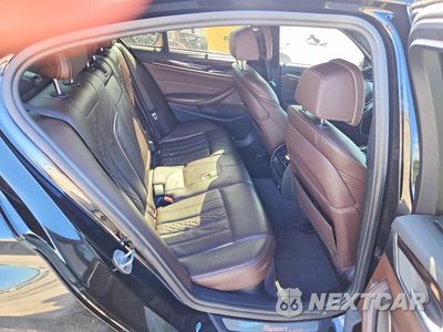 Zdjęcie 10 z 12 samochodu: 2018 BMW 540 I VIN:WBAJE5C52JWA94102 - miniatura