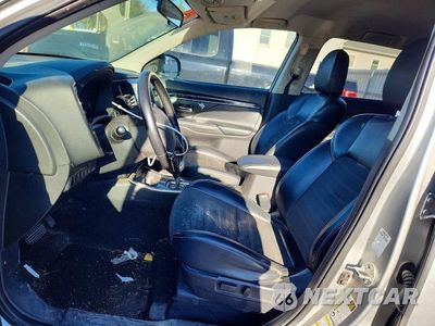 Zdjęcie 7 z 13 samochodu: 2019 MITSUBISHI OUTLANDER SE VIN:JA4AZ3A39KJ002034 - miniatura
