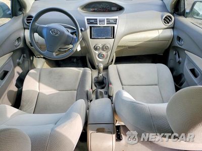 Zdjęcie 8 z 12 samochodu: 2010 TOYOTA YARIS BASE VIN:JTDBT4K34A1356039 - miniatura