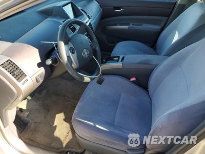 Zdjęcie 7 z 12 samochodu: 2004 TOYOTA PRIUS BASE VIN:JTDKB20U640007137 - miniatura