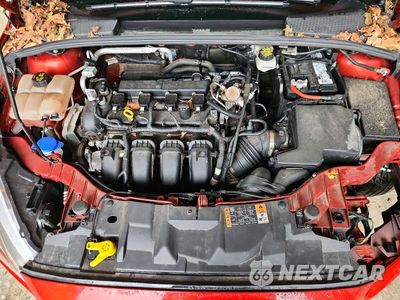 Zdjęcie 11 z 12 samochodu: 2018 FORD FOCUS SE VIN:1FADP3F23JL298105 - miniatura
