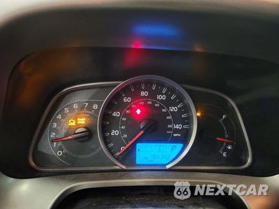 Zdjęcie 9 z 13 samochodu: 2015 TOYOTA RAV4 LE VIN:JTMBFREV6FD148705 - miniatura