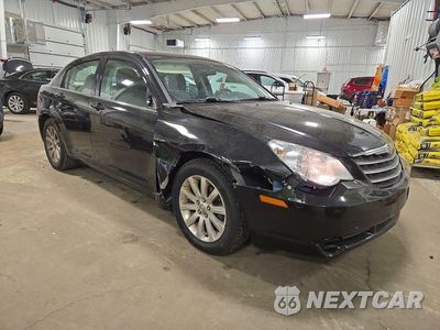 Czwarte zdjęcie samochodu z boku: 2010 CHRYSLER SEBRING LIMITED VIN:1C3CC5FB5AN162516 - miniatura