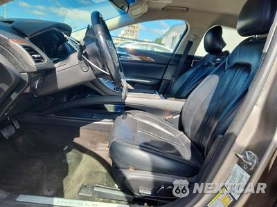 Zdjęcie 7 z 12 samochodu: 2015 LINCOLN MKZ VIN:3LN6L2GK0FR615978 - miniatura