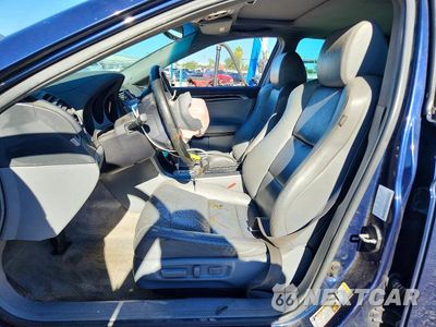 Zdjęcie 7 z 12 samochodu: 2006 ACURA 3.2TL VIN:19UUA66256A007461 - miniatura