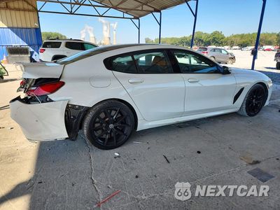 Trzecie zdjęcie samochodu z tyłu: 2022 BMW M850XI VIN:WBAGV8C07NCH01876 - miniatura